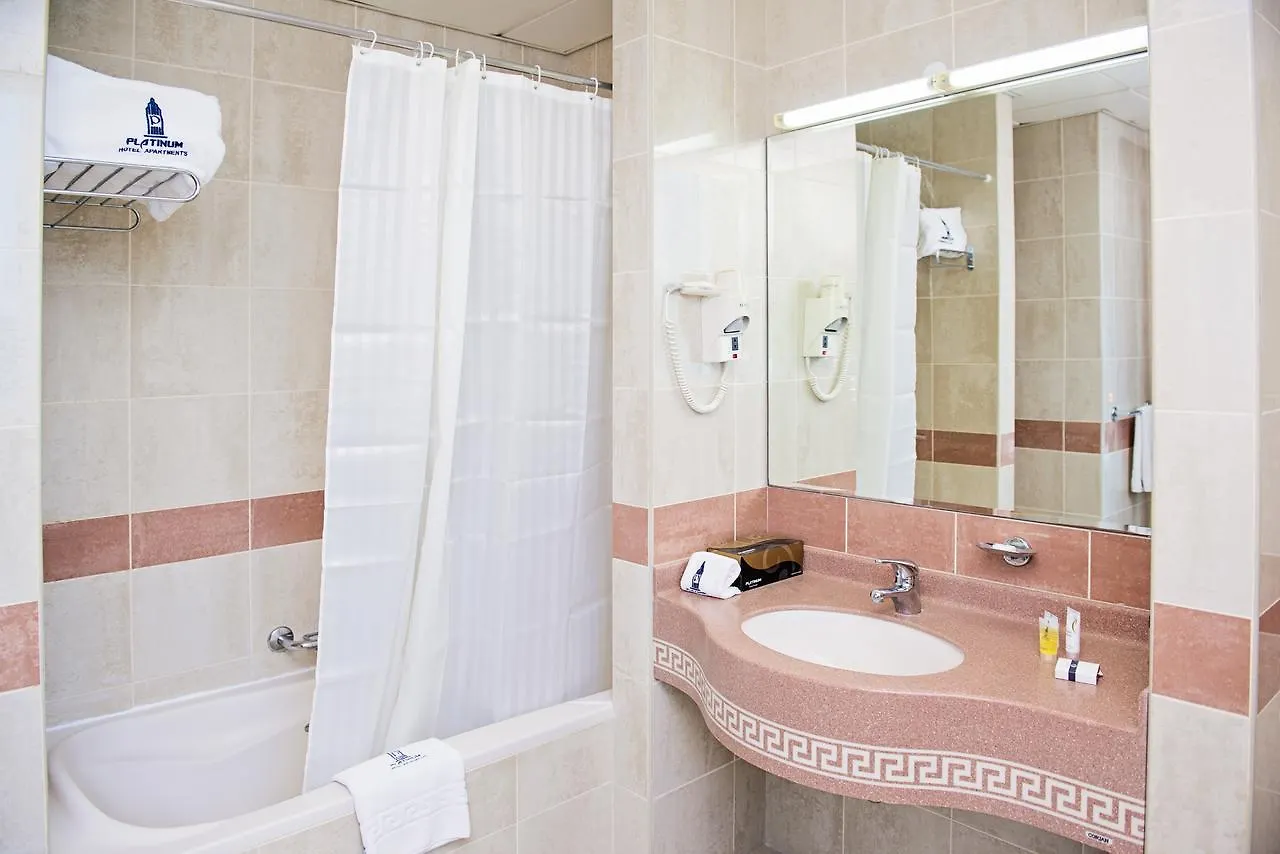 Platinum Hotel Apartments 阿布扎比